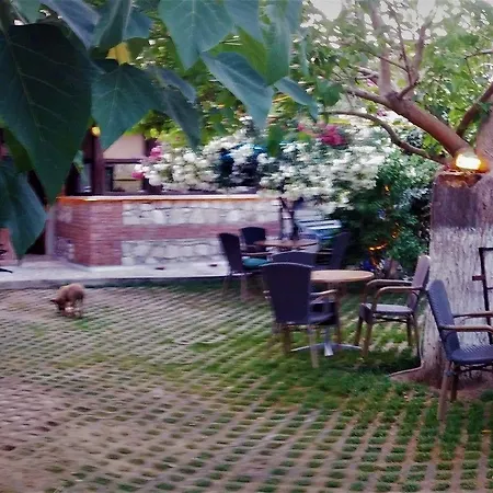 Garden Palace Boutique Hotel Kusadası