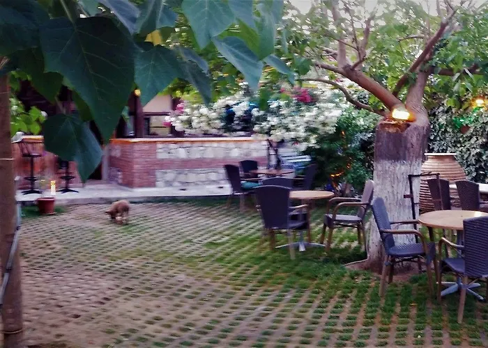 Garden Palace Boutique Szálloda Kusadası