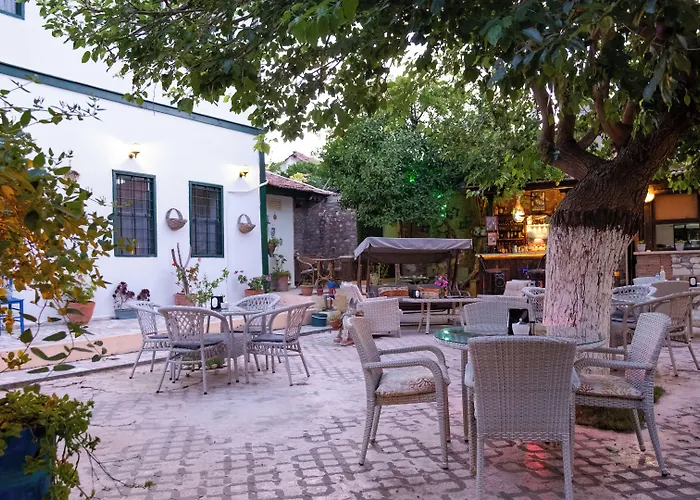 Garden Palace Boutique Szálloda 2*
