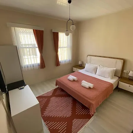Garden Palace Boutique 2* Κουσάντασι