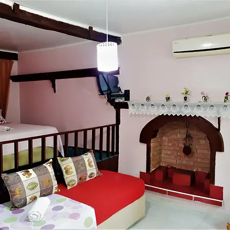 Garden Palace Boutique فندق