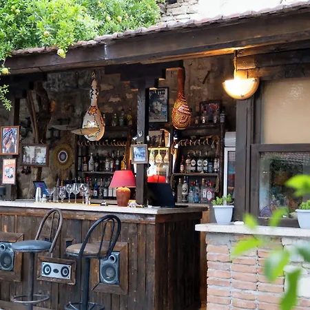 Garden Palace Boutique מלון