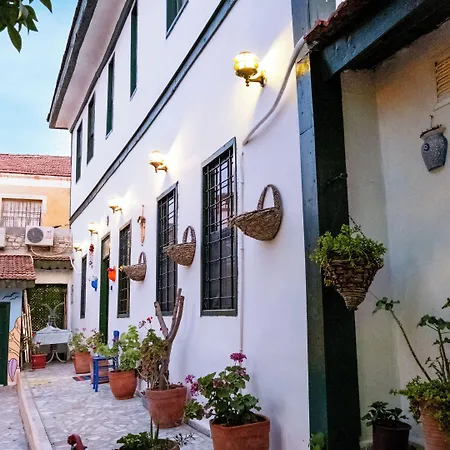 Garden Palace Boutique מלון 2*